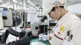 Vốn đầu tư nước ngoài 'chảy' mạnh vào Việt Nam