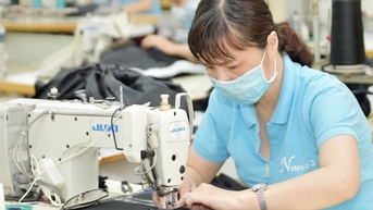Nâng cao năng suất, hóa giải sức ép chi phí nhân công