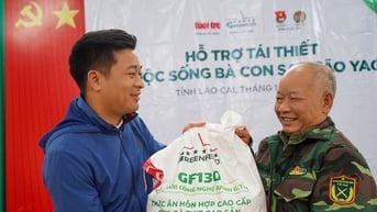 Mang con giống, thức ăn chăn nuôi tiếp sức nông dân Làng Nủ