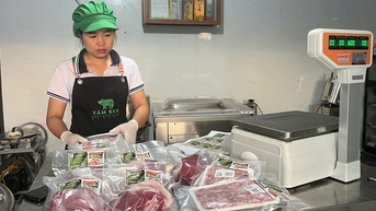 "ការប្រកួតប្រជែងភាពជាសហគ្រិនស្ត្រីជួយឱ្យខ្ញុំដើរលឿន និងទៅមុខទៀត"