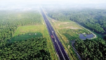Phấp phỏng chờ mặt bằng xây trạm dừng nghỉ cao tốc