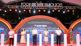 ពិធីបើកពិព័រណ៍ "អាហារ និងភេសជ្ជៈ - អាហារ និងភេសជ្ជៈ ហាណូយ 2023"