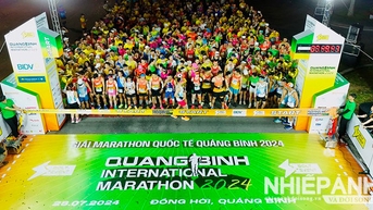មហោស្រពកីឡា និងទេសចរណ៍