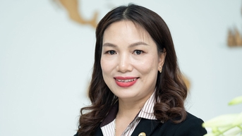 회계사에서 베트남 기술 마을의 "철의 여인"으로