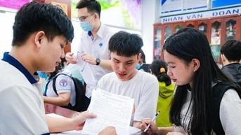 Gia hạn xác nhận nhập học đại học, cao đẳng đến 31/8/2024