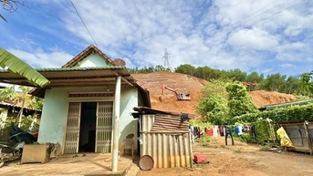 Cận cảnh khu vực ở Quảng Ngãi được huyện chi 17 tỉ chống sạt lở cho… 5 hộ dân