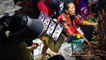 Chợ livestream ở vùng cao