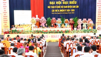 Ông Lê Đình Cường tái đắc cử chức Chủ tịch Uỷ ban MTTQ Việt Nam huyện Cam Lâm