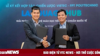 Sinh viên học trên ứng dụng tiếng Anh mới chất lượng quốc tế
