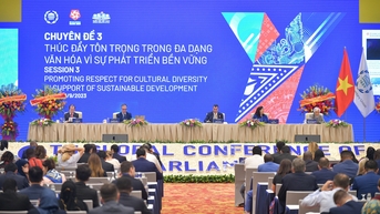 Thúc đẩy đa dạng văn hóa vì phát triển bền vững