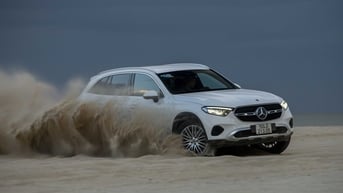 Mercedes-Benz lập công ty phân phối xe, khả năng chuyển sang nhập ‘nguyên con’