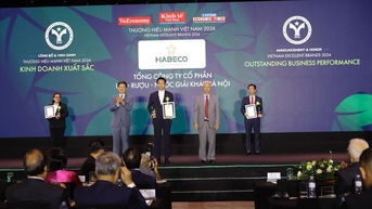 HABECO được vinh danh Top 10 Thương hiệu Mạnh Việt Nam - Kinh doanh xuất sắc 2024