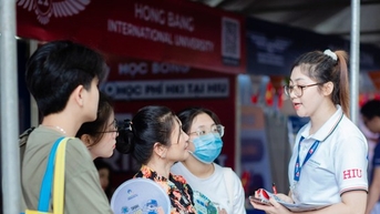 Hơn 733 nghìn thí sinh đã đăng ký xét tuyển đại học trực tuyến
