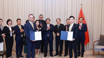 T&T Group và JTA (Qatar) hợp tác phát triển Tổ hợp thể thao và công viên Disneyland tại Hà Nội