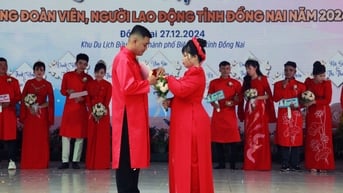 Đồng Nai tổ chức đám cưới tập thể cho 9 cặp đôi công nhân