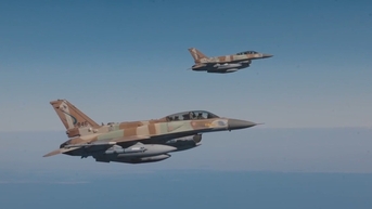 Israel tấn công Yemen, tuyên bố sẽ truy lùng các thủ lĩnh Houthi