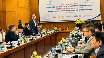 Chuyên gia quốc tế chia sẻ kinh nghiệm về đường sắt tốc độ cao