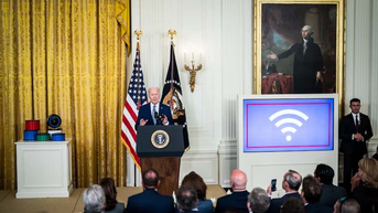 Mỹ chi 42 tỷ USD để phổ cập internet tốc độ cao