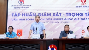 Khai mạc lớp trọng tài các giải bóng đá chuyên nghiệp mùa giải 2023-2024