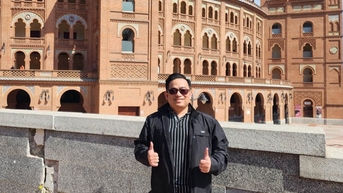 វិស្វករធ្វើតេស្តវៀតណាមចែករំលែកបទពិសោធន៍ការងារ និងរុករកអឺរ៉ុបក្នុងពេលតែមួយ