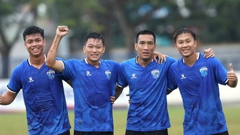 អតីតកីឡាករបាល់ទាត់ Tran Minh Chien និង Quang Ninh FC មិនទាន់ចាញ់ទេ៖ ឱកាសឡើងតំណែង!