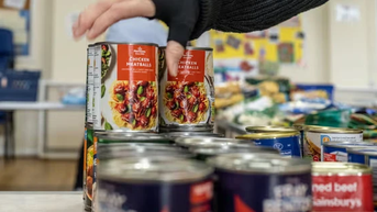 គ្រួសារ​អង់គ្លេស​រាប់លាន​គ្រួសារ​មិន​អាច​ប្រើ​ទូរទឹកកក​បាន​ទេ ដោយសារ​តម្លៃ​រស់នៅ​កើនឡើង