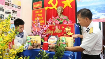 Giao thừa ở nhà giàn DK1