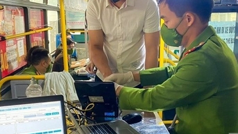 Bỏ chức danh Trưởng Công an xã, tăng công chức cấp xã theo quy mô dân số
