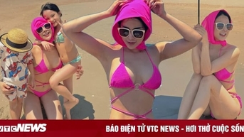 'Mẹ hai con' Diệp Lâm Anh khoe dáng nuột nà với bikini