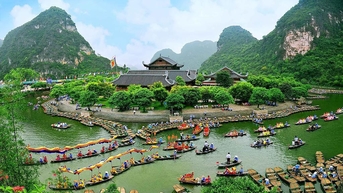Đưa quần thể Danh thắng Tràng An trở thành khu du lịch hấp dẫn của Việt Nam và quốc tế