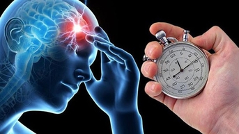 Chủ quan với dấu hiệu thiếu máu não thoáng qua, người đàn ông liệt nửa người