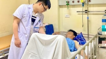 Bất cẩn khi cưa nhôm, người đàn ông suýt đứt "của quý"