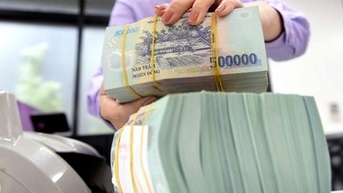 Nợ xấu ngân hàng tiến đến vùng đỉnh lịch sử, tỷ lệ bao phủ xuống đáy kể từ đại dịch Covid-19