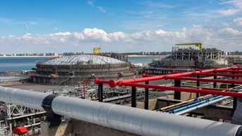 សហភាពអឺរ៉ុបបានកំណត់ដើម្បីដោត "ចន្លោះប្រហោង", ដកហូតប្រទេសរុស្ស៊ីនៃប្រាក់ចំណូលបន្ថែមទៀត; ទីក្រុងមូស្គូអាច "ជំរុញ" ទៅកាន់អាស៊ី