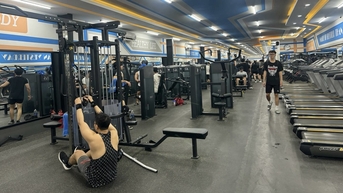 Những người tập gym xuyên đêm ở Sài Gòn