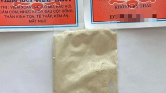 Bị suy gan, suy tủy vì mua thuốc không rõ nguồn gốc trên mạng về uống