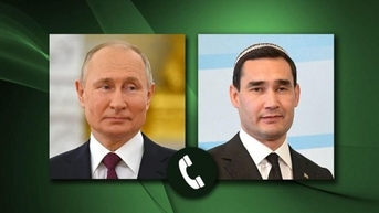 Tổng thống Nga chúc mừng sinh nhật người đồng cấp Turkmenistan