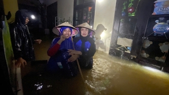 ផ្ទះរញ៉េរញ៉ៃ ប៉ុន្តែសាលាត្រូវតែស្អាត ដើម្បីស្វាគមន៍សិស្ស។
