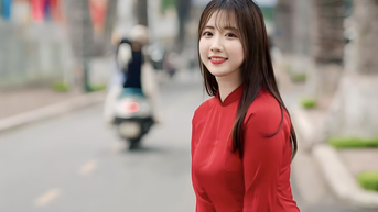 Nữ giảng viên Hà Nội xinh đẹp được đại học Nhật mời làm diễn giả