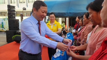 ៥ ករណី​ទៀត​ត្រូវ​បាន​យក​ចិត្ត​ទុក​ដាក់​ដោយ​ថវិកា​ក្រុង​ហូជីមិញ​សម្រាប់​ក្រុង​តេត