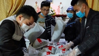 Nhóm thiện nguyện đặc biệt chỉ mong… không có việc