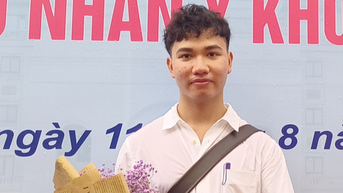 Thủ khoa cử nhân y khoa Trường ĐH Y Hà Nội với pha 'quay xe' thành công