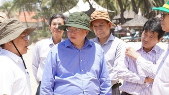 Đoàn kiểm tra công tác phòng, chống thiên tai làm việc tại Bình Thuận