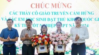 Bắc Ninh "phân trần" trước thông tin nhiều thí sinh thi tốt nghiệp THPT năm 2024 đạt điểm ngữ văn cao
