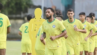 Một đội bóng đứng trước nguy cơ không được dự V-League vì lý do bất ngờ