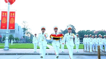 Rộn ràng không khí Tết Độc lập