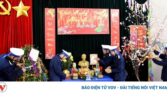 Đón Tết sớm ấm tình đồng đội trên đảo xa nhất Vịnh Bắc Bộ