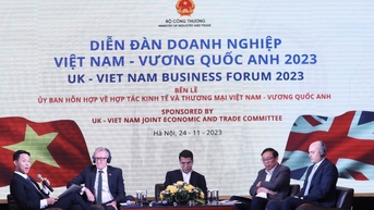 Khai mở thị trường xuất khẩu, thu hút nhà đầu tư vào năng lượng tái tạo