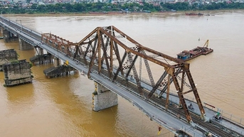 Đại tu cầu Long Biên cần cân nhắc gì?