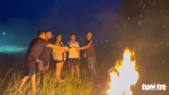 Giới trẻ mê chọn tour đêm ngắm biển, rừng Phú Quốc